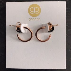 Gorjana rose gold small hoop earrings- new